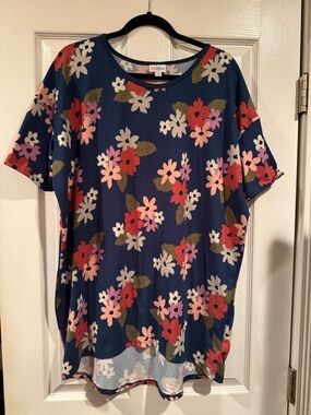 Lularoe Irma Top